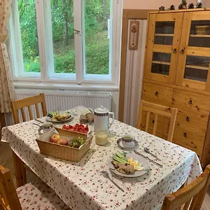 Dream For A With A Bedroom And Living Room! Apartmán